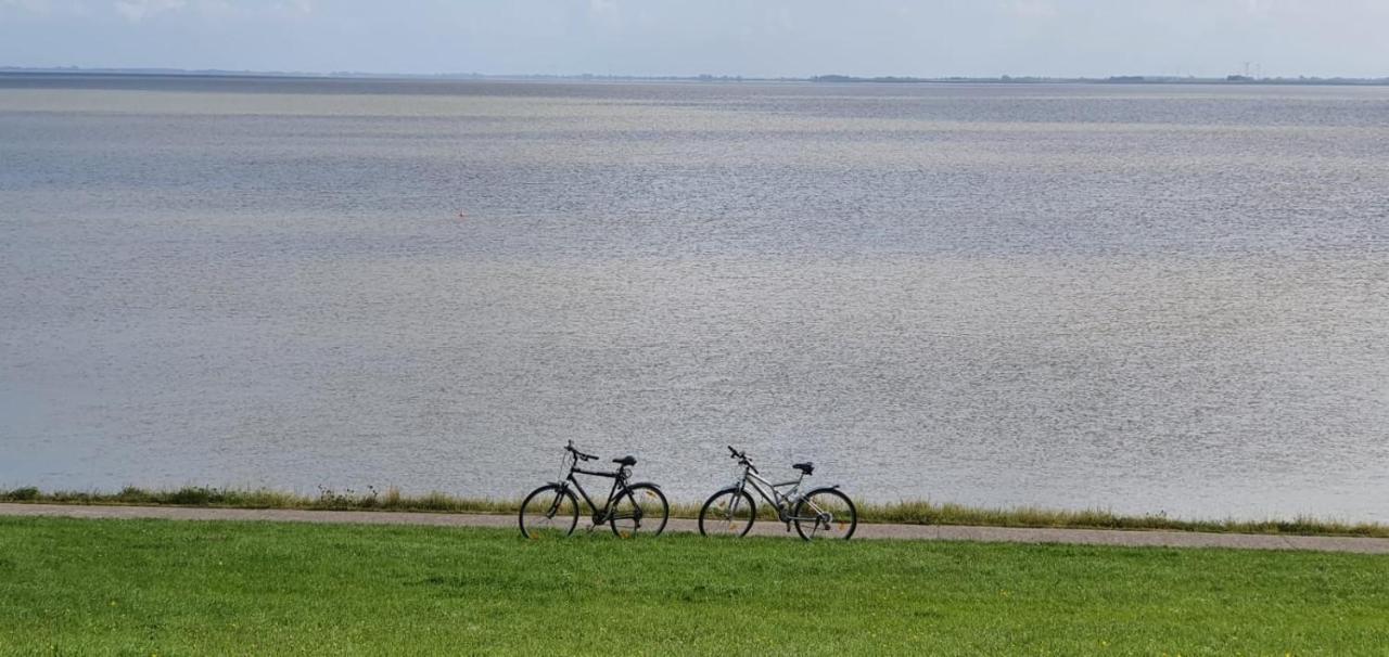 ヴィルヘルムスハーフェンFewo Mit Meerblick - Direktzugang Zur Nordseeアパートメント エクステリア 写真