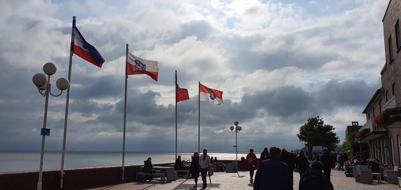 ヴィルヘルムスハーフェンFewo Mit Meerblick - Direktzugang Zur Nordseeアパートメント エクステリア 写真